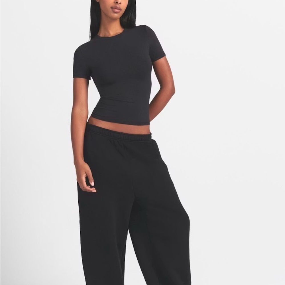 SKIMS Black Short Sleeve Tee